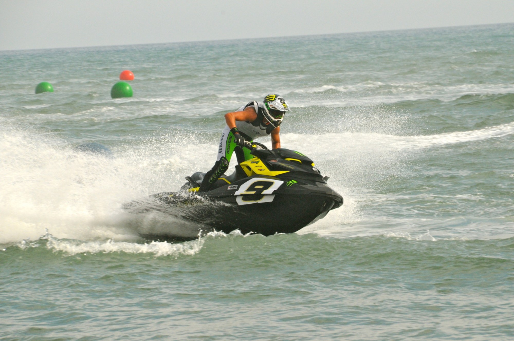 Cyrille Lemoine en jet-ski, photographie d’archives
