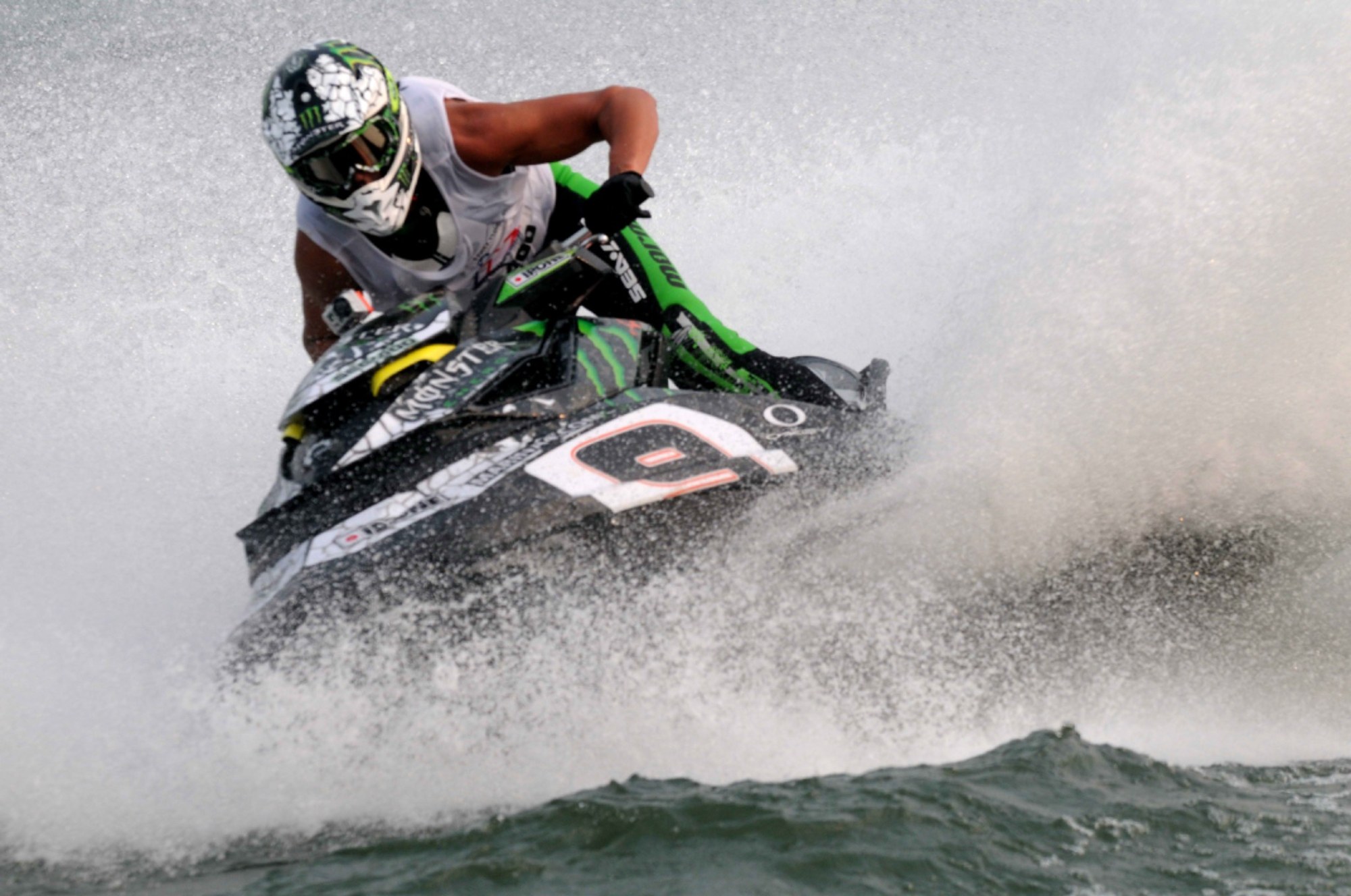 Cyrille Lemoine en jet-ski, photographie d’archives